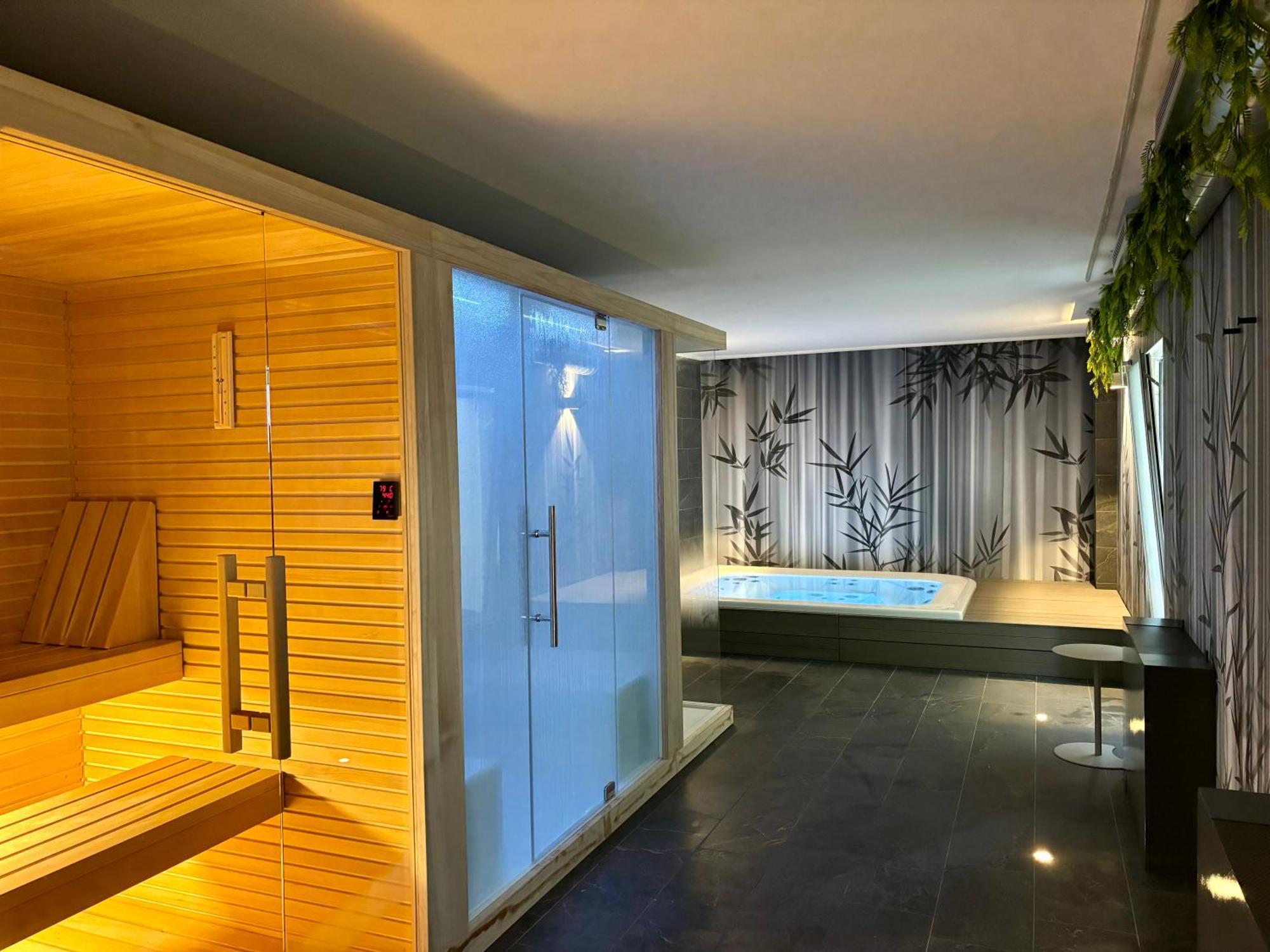 Luxury Suites Rocopom - Lake Front มัลกราเต ภายนอก รูปภาพ